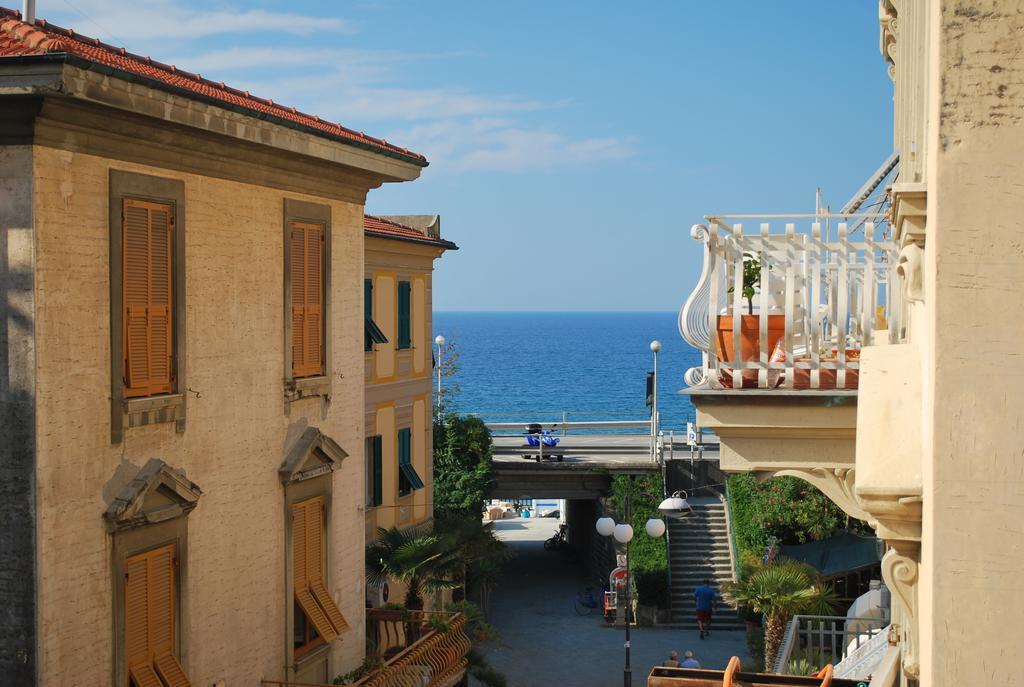 Parmigiana Levanto Exterior foto